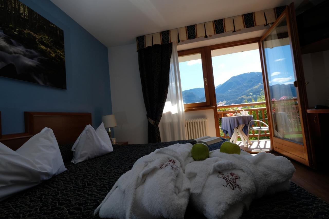 La Roccia Wellness Hotel Кавалезе Екстериор снимка